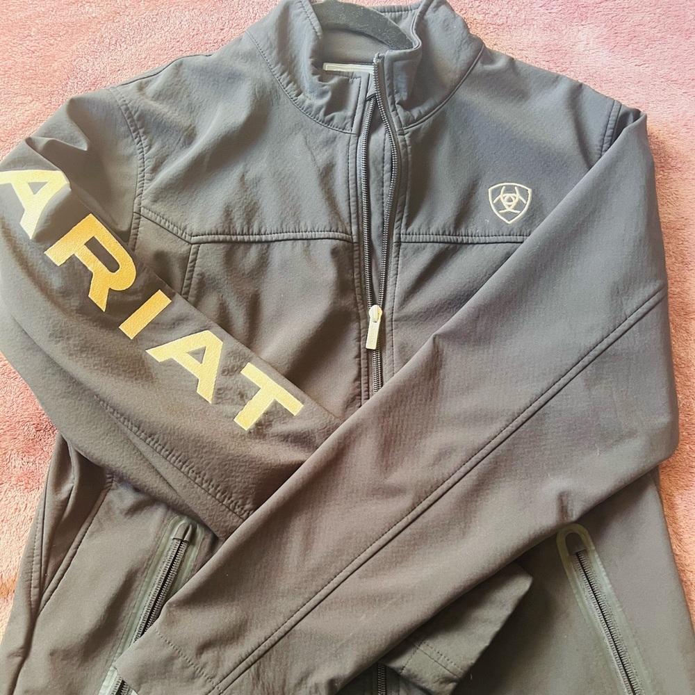 Womens Ariat soft shell jacket